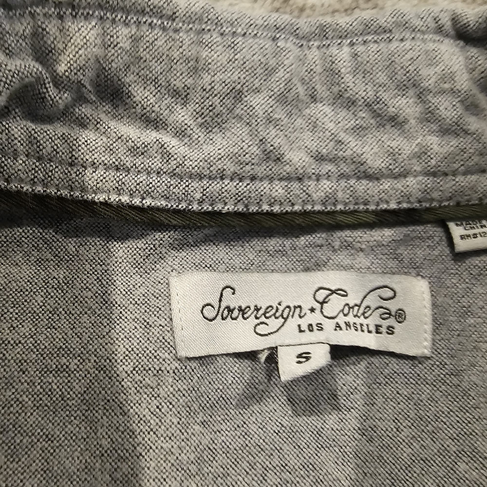 Sovereign Code Button Up - image 4